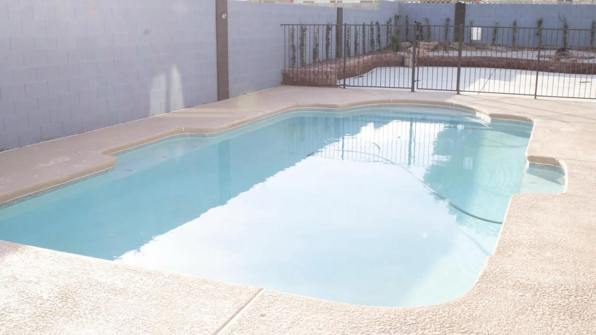 Heated Salt Pool, Bbq, Movie Projector, Stereo, Billiards Table, Arcade Game, Darts - Stone Sanctuary Nw At Childrens Memorial Park, Pool Heat Optional Villa Las Vegas